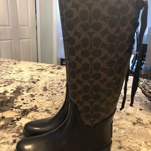 Coach rain boots size 71/2. Worn a couple times